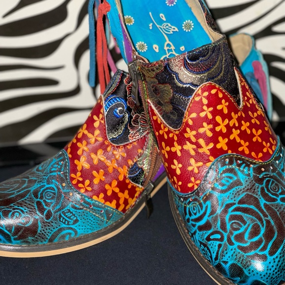 BoHo Loafers - Picture 3 of 5